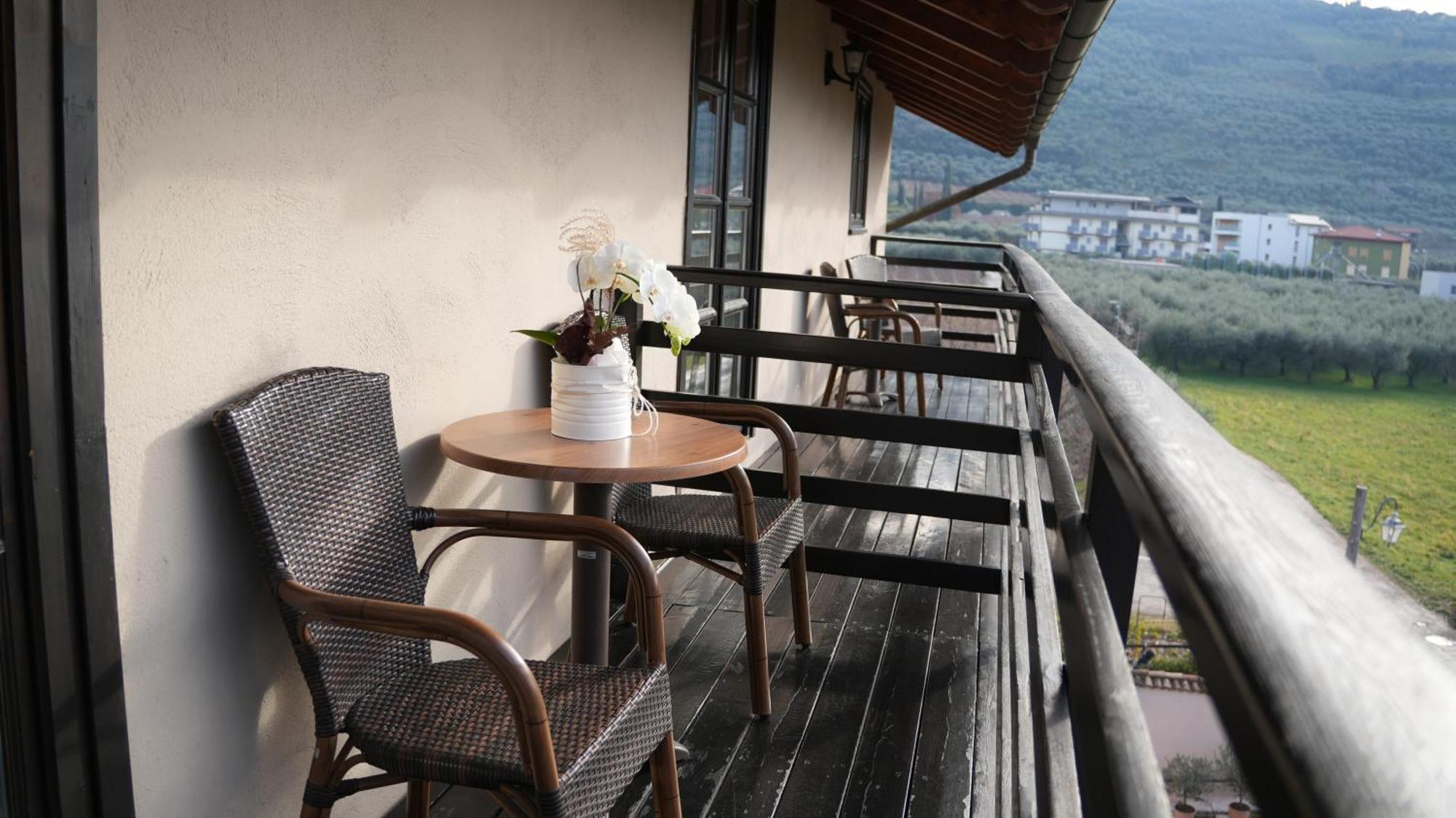 Residence La Colombera ริวาเดลการ์ดา ห้อง รูปภาพ